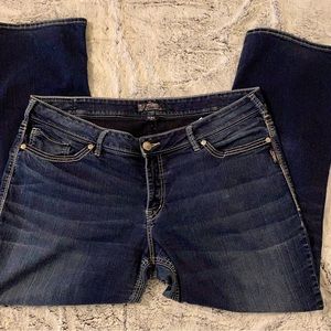 Silver Jeans, Suki mid slim boot cut style, size 22/L31
